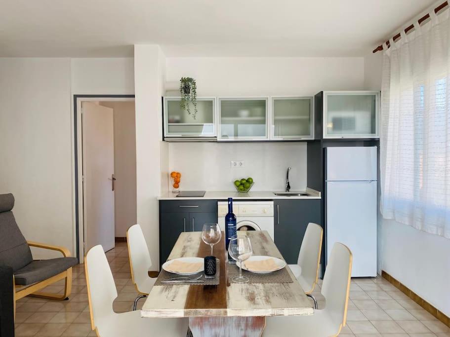 Apartamentos Aquarium Roses Eksteriør bilde