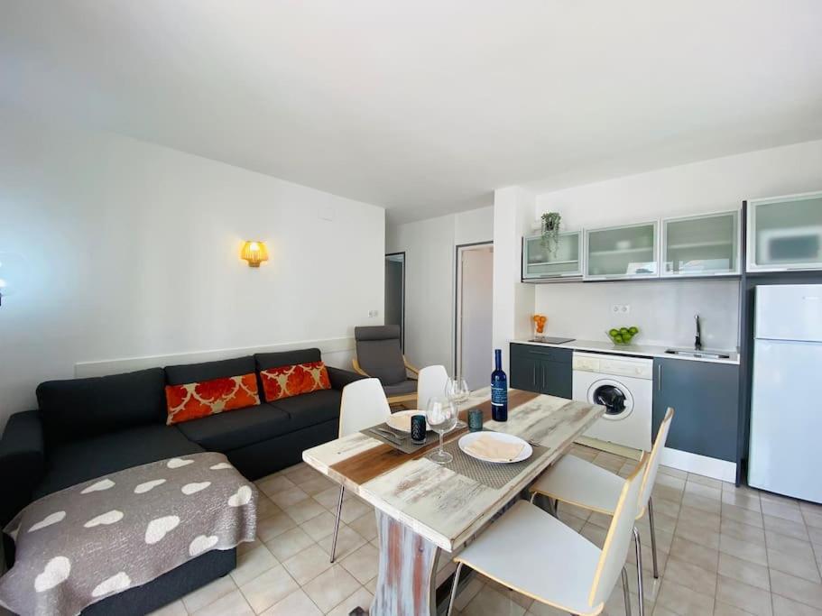 Apartamentos Aquarium Roses Eksteriør bilde